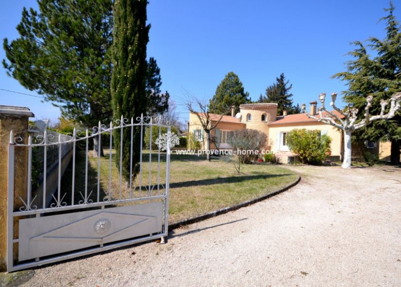 maison-le-thor-vente-provence-home